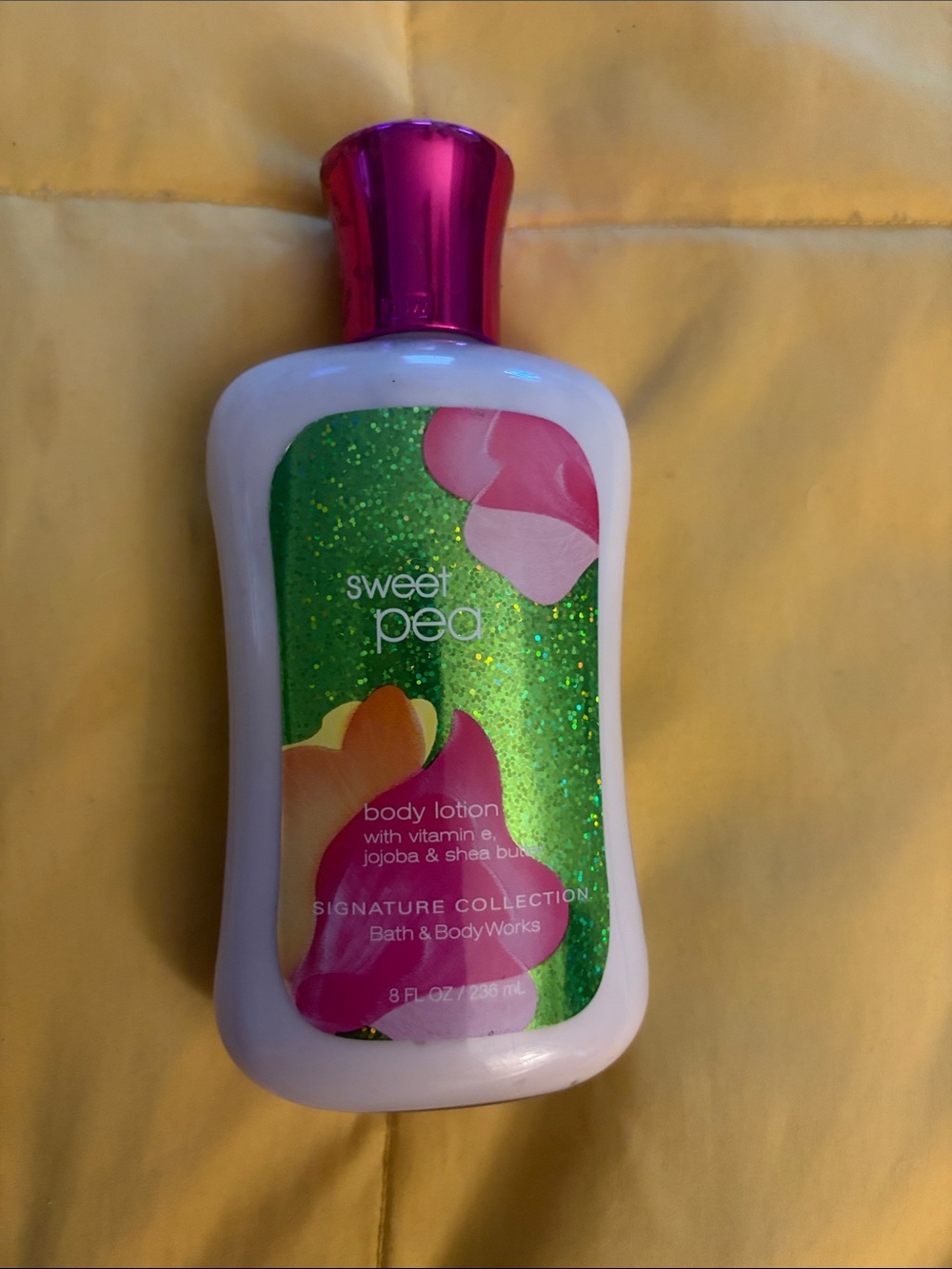 Bath & Body Works Sweet Pea Lotion in Pink & Green Label